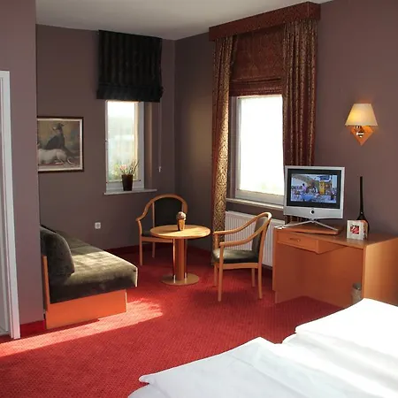 斯泰因佛德巴斯克酒店 酒店 Wietzendorf