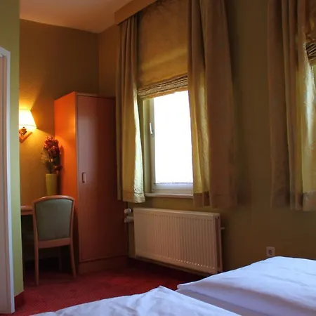 Buskes Steinfoerde Hotel 3*