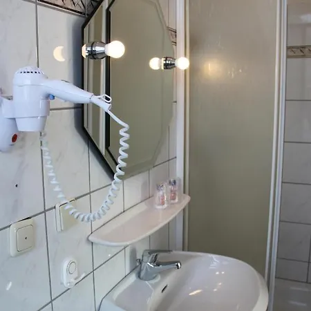 斯泰因佛德巴斯克酒店 酒店