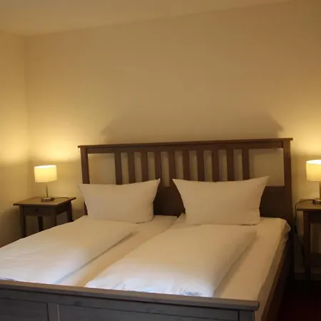 斯泰因佛德巴斯克酒店 Wietzendorf