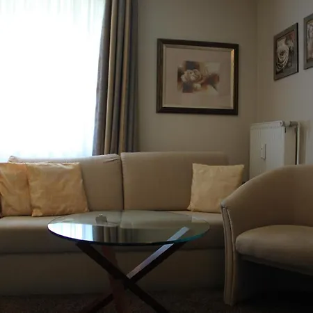 斯泰因佛德巴斯克酒店 酒店 Wietzendorf