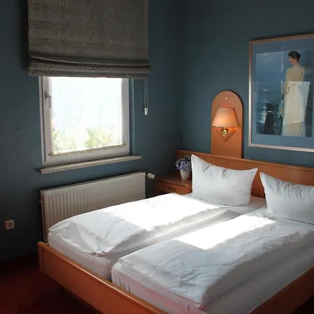 Buskes Steinfoerde Hotel 3*